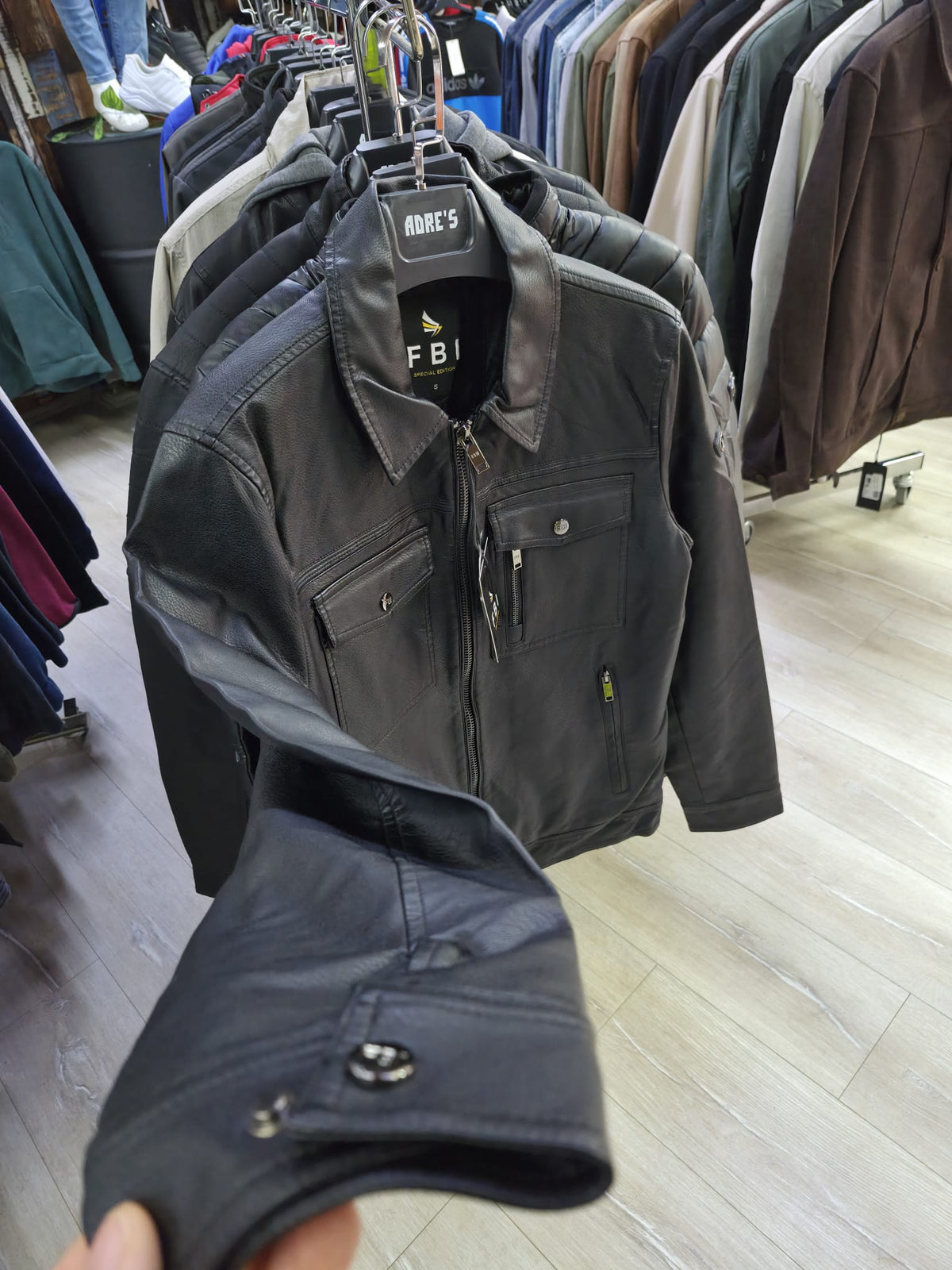 FBI Special Edition Deri Mont